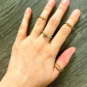 Set of 5 stackable rings